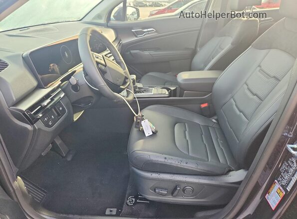 5XYK53DF2TG377891 2026 KIA SPORTAGE Gray Front interior view