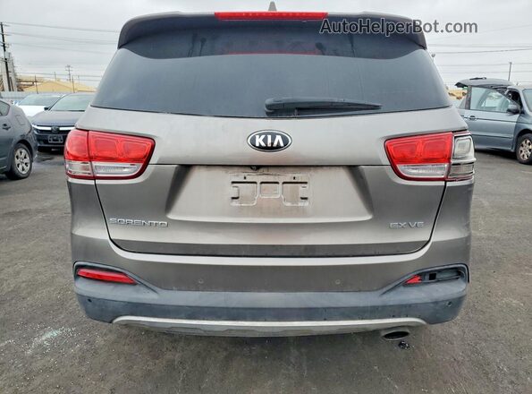 5XYPH4A52GG043932 2016 KIA SORENTO Gray Rear view