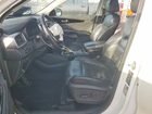 2019 Kia Sorento White vin: 5XYPKDA58KG467321