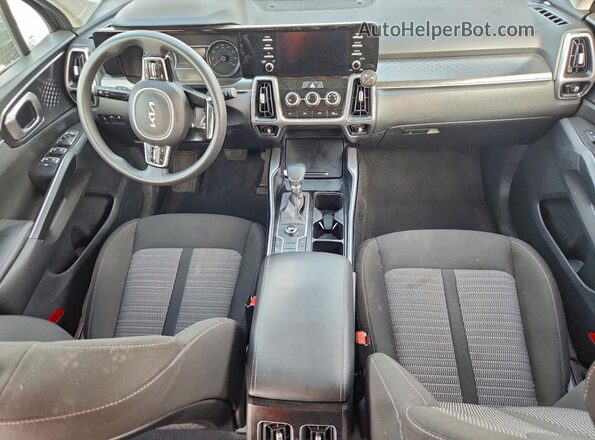 5XYRG4LC6NG145609 2022 KIA SORENTO Серый Вид панели приборов
