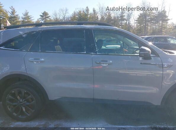 5XYRHDLF7NG091521 2022 KIA SORENTO Gray Widok wnętrza 360 stopni