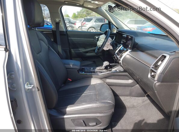 5XYRK4LF8NG145488 2022 KIA SORENTO Silver წინა სალონის ხედი