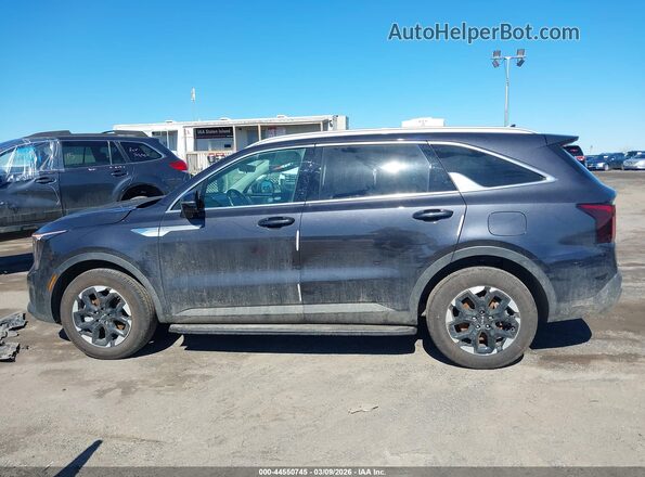 5XYRLDJC7TG430878 2026 KIA SORENTO Черный Панорамный вид салона 360°