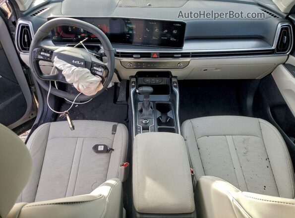 5XYRLDJCXTG413735 2026 KIA SORENTO Серый Вид панели приборов