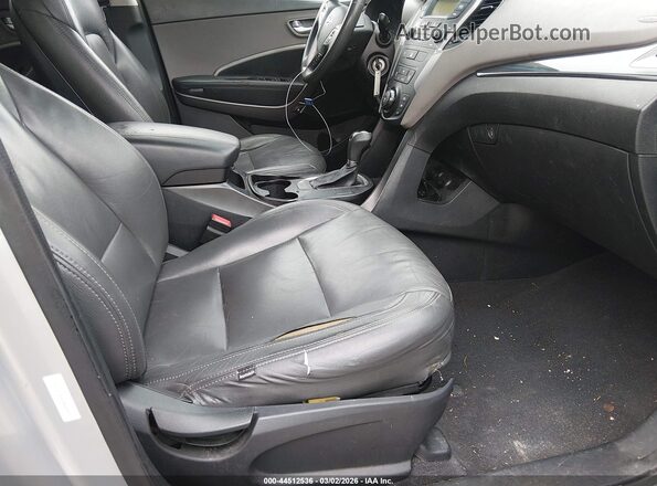 5XYZT3LB4GG364553 2016 HYUNDAI SANTA FE SPORT Серебряный Вид салона спереди