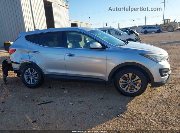 5XYZTDLB7GG338289 2016 HYUNDAI SANTA FE Серебряный Вид задней части салона