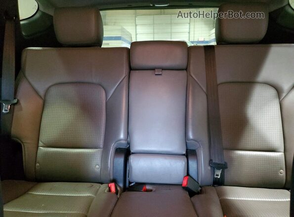 5XYZU3LB8GG348403 2016 HYUNDAI SANTA Белый Вид задних сидений