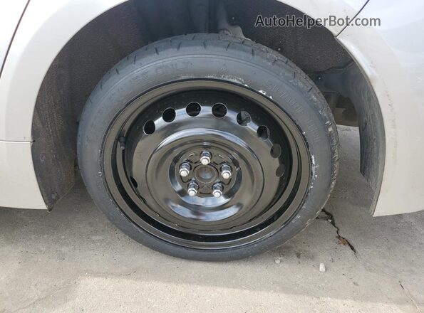 5YFB4MDEXSP306724 2025 TOYOTA LL Серебряный 