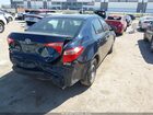 2018 Toyota Corolla Le Синий vin: 5YFBURHE4JP778522