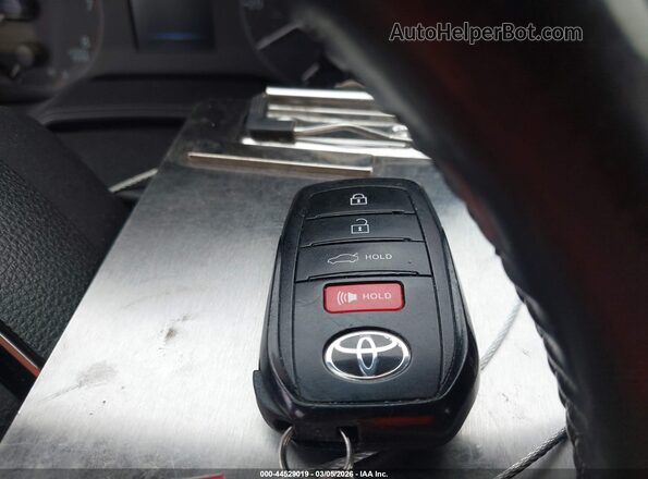 5YFS4MCE7PP146665 2023 TOYOTA LL Maroon Вид панелі приладів