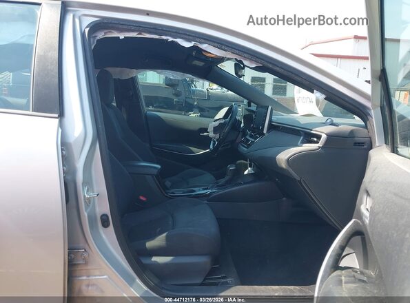 5YFS4RCE7LP037162 2020 TOYOTA LL Silver წინა სალონის ხედი