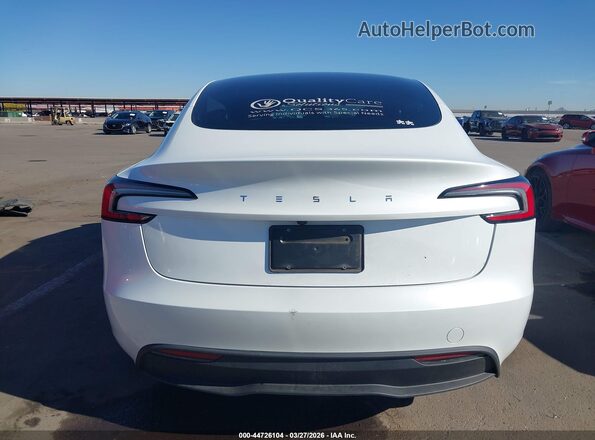 5YJ3E1EA0RF727028 2024 TESLA MODEL 3 Белый 