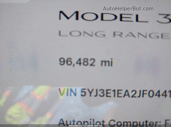 5YJ3E1EA2JF044123 2018 TESLA MODEL 3 Серебряный 