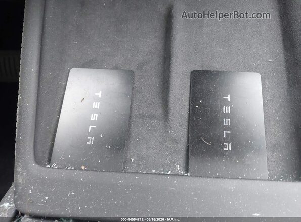 5YJ3E1EA2SF953495 2025 TESLA MODEL 3 Black Widok deski rozdzielczej