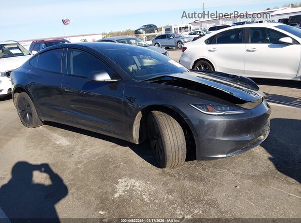 5YJ3E1EA6RF736171 2024 TESLA MODEL 3 Черный Передняя правая четверть