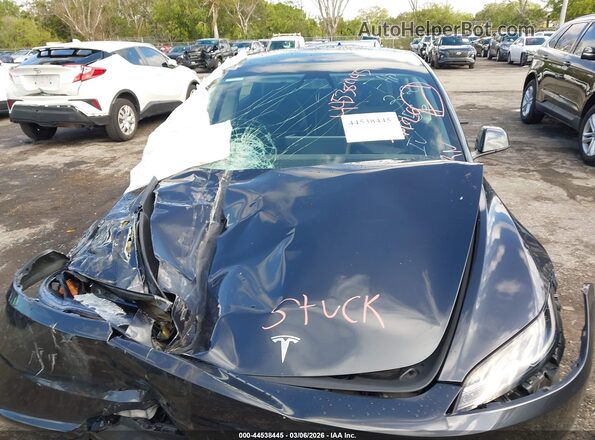 5YJ3E1EA9RF760156 2024 TESLA MODEL 3 Черный Вид сзади