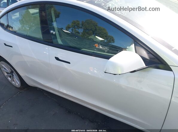 5YJ3E1EB3NF180372 2022 TESLA MODEL 3 Белый Панорамный вид салона 360°
