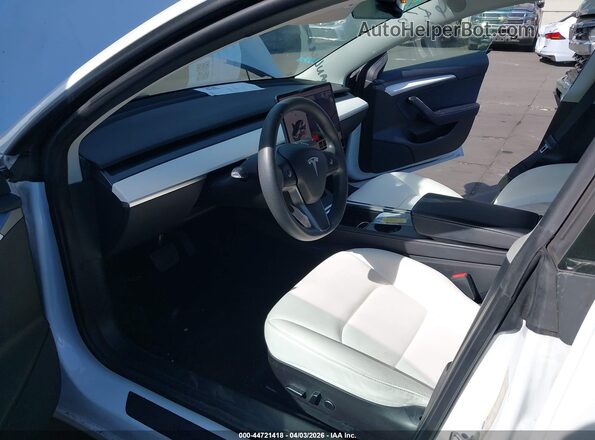5YJ3E1EB3NF180372 2022 TESLA MODEL 3 Белый 