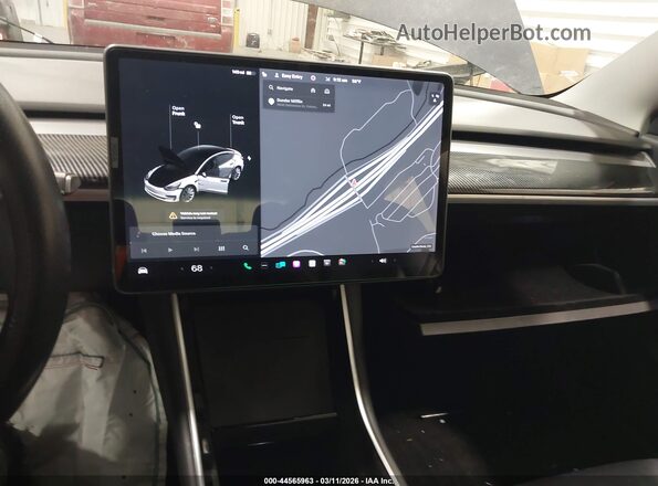 5YJ3E1EB4KF453086 2019 TESLA MODEL 3 Silver Հետևի նստատեղերի տեսք