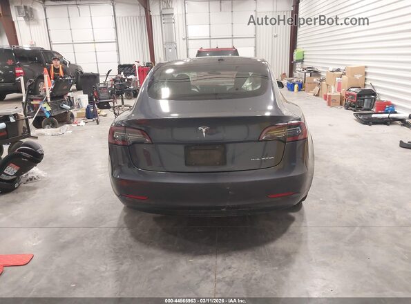 5YJ3E1EB4KF453086 2019 TESLA MODEL 3 Silver 