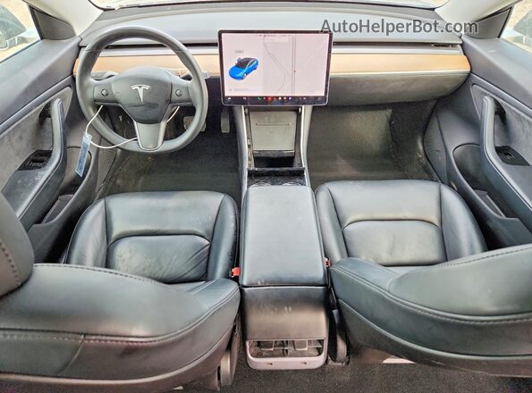 5YJ3E1EB4LF600492 2020 TESLA MODEL Black Widok deski rozdzielczej