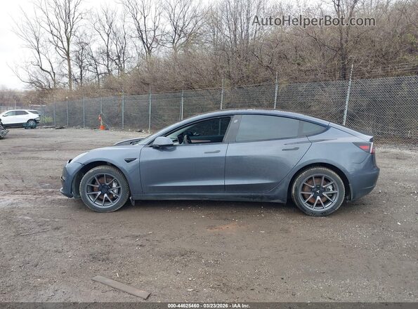 5YJ3E1EB5NF256609 2022 TESLA MODEL 3 Серый 