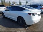 2022 Tesla Model 3 Long Range Dual Motor All-wheel Drive White vin: 5YJ3E1EB5NF328294