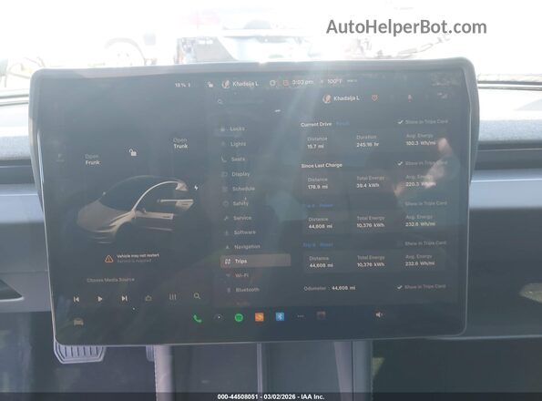 5YJ3E1EB6RF807183 2024 TESLA MODEL 3 Белый Вид задних сидений