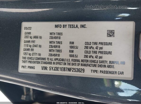 5YJ3E1EB7NF253629 2022 TESLA MODEL 3 Серый Вид подкапотного пространства