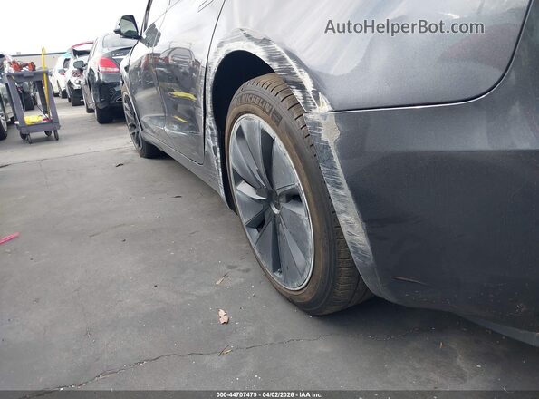 5YJ3E1EB7RF797232 2024 TESLA MODEL 3 Gray Սարքավորումների վահանակի տեսք