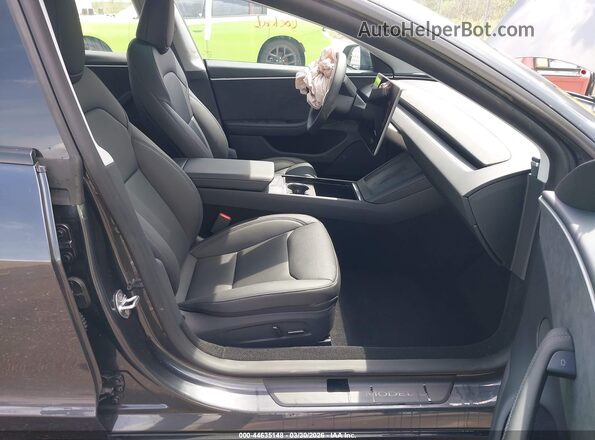 5YJ3E1EB7TF118440 2026 TESLA MODEL 3 Серый Вид салона спереди