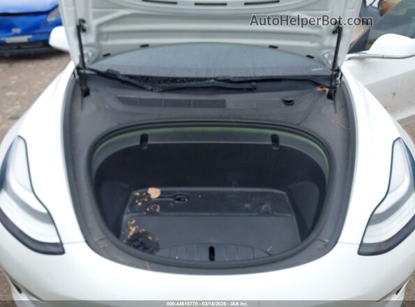5YJ3E1EB9LF665676 2020 TESLA MODEL 3 White Widok z tyłu
