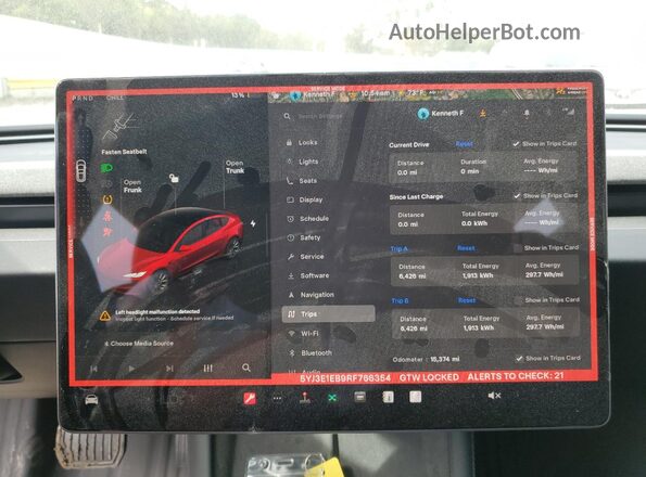 5YJ3E1EB9RF766354 2024 TESLA MODEL Красный Вид щитка приборов