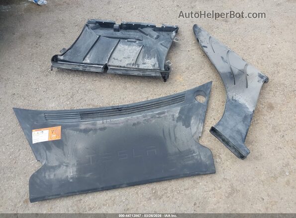 5YJSA1E12HF213980 2017 TESLA MODEL S Black Вид щитка приладів