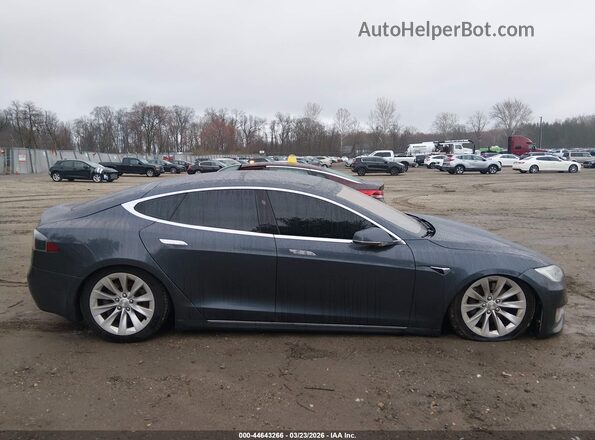5YJSA1E2XGF167869 2016 TESLA MODEL S Серый Вид задней части салона