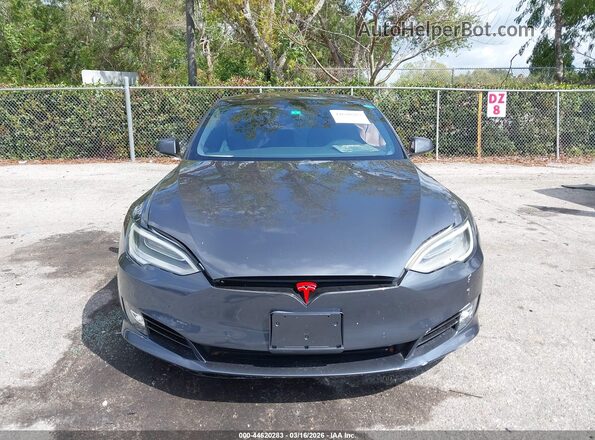 5YJSA1E45LF370163 2020 TESLA MODEL S Серый Вид панели приборов