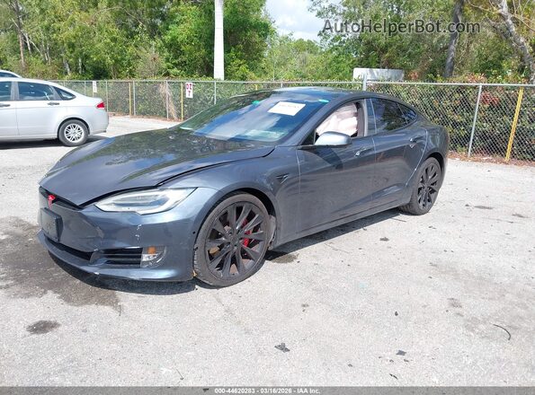 5YJSA1E45LF370163 2020 TESLA MODEL S Серый Передняя левая четверть