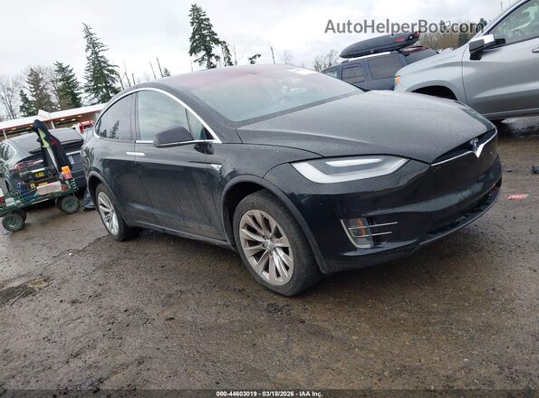 5YJXCBE20GF016416 2016 TESLA MODEL X Черный Передняя правая четверть