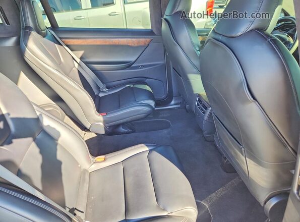 5YJXCBE25LF239058 2020 TESLA MODEL Белый Вид задней части салона