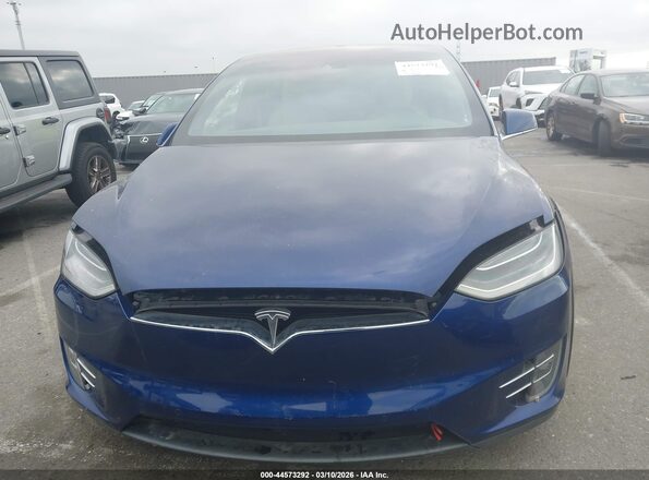5YJXCBE4XGF006994 2016 TESLA MODEL X Синий Вид панели приборов