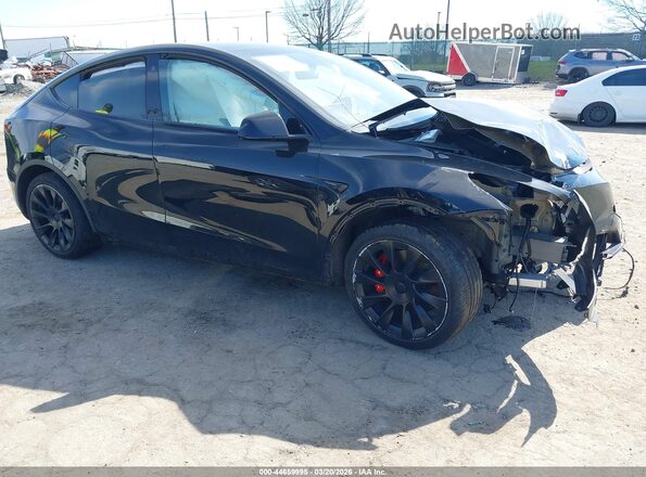 5YJYGAEE5MF195416 2021 TESLA MODEL Y Черный Передняя правая четверть