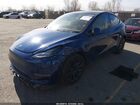 2021 Tesla Model Y Long Range Dual Motor All-wheel Drive Blue vin: 5YJYGDEE1MF078627