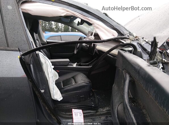 5YJYGDEE4LF050447 2020 TESLA MODEL Y Серый Вид салона спереди