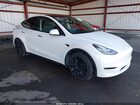 2021 Tesla Model Y Long Range Dual Motor All-wheel Drive White vin: 5YJYGDEE4MF231520