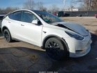 2021 Tesla Model Y Long Range Dual Motor All-wheel Drive White vin: 5YJYGDEE4MF301338