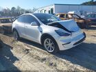 2021 Tesla Model Y Long Range Dual Motor All-wheel Drive White vin: 5YJYGDEE5MF204830