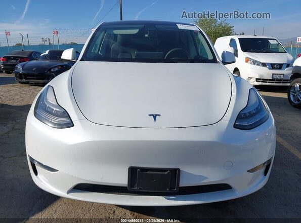 5YJYGDEE7LF013781 2020 TESLA MODEL Y White Вид задньої частини салону