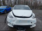 2021 Tesla Model Y Long Range Dual Motor All-wheel Drive White vin: 5YJYGDEE7MF117897