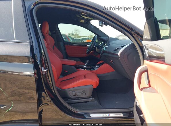 5YM23EC00S9Z10004 2025 BMW X4 Черный Вид салона спереди