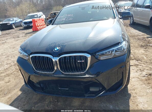5YM23EC00S9Z10004 2025 BMW X4 Черный Вид задней части салона